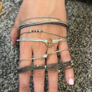 Pura vida bracelets